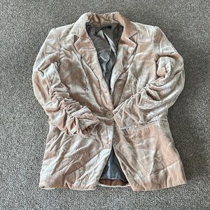 Drew velvet blazer
